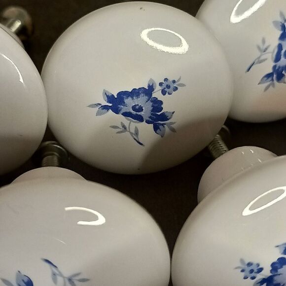 Vintage porcelain cabinet door pulls - Picture 7 of 13